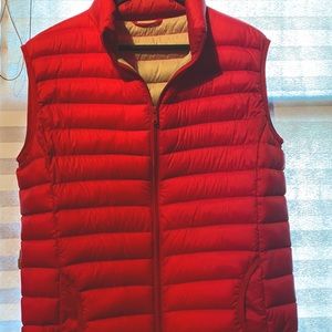 Red altea puffer vest